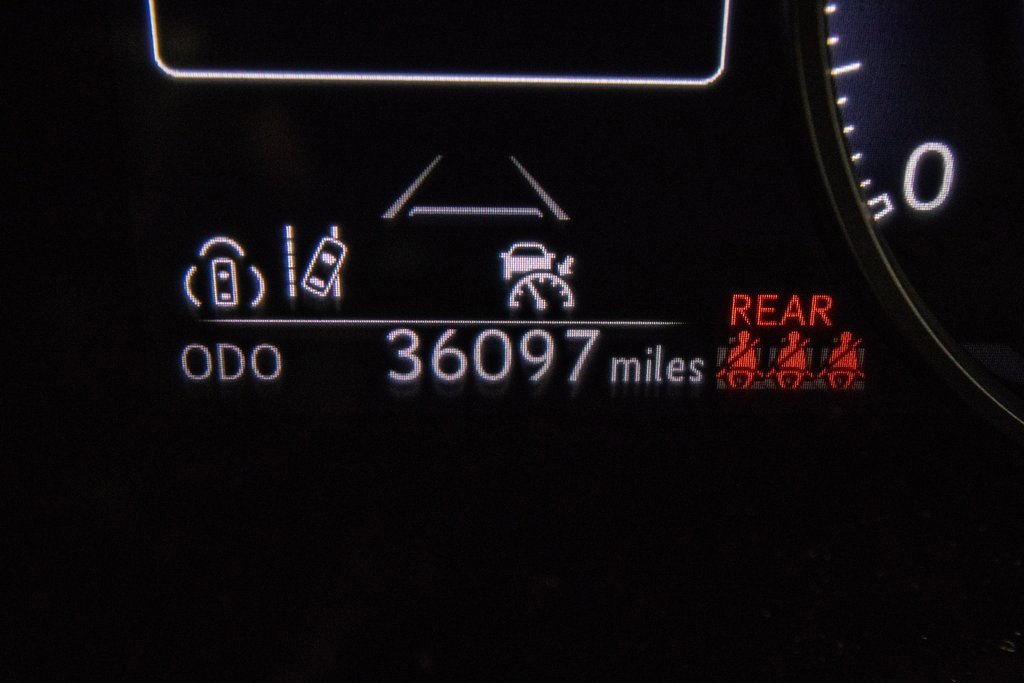 Used 2023 Lexus RX 350 Premium image 22