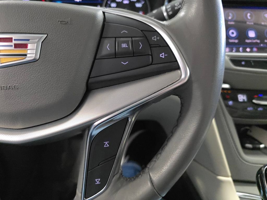 Used 2022 Cadillac XT5 Premium Luxury w/ Technology Package image 17