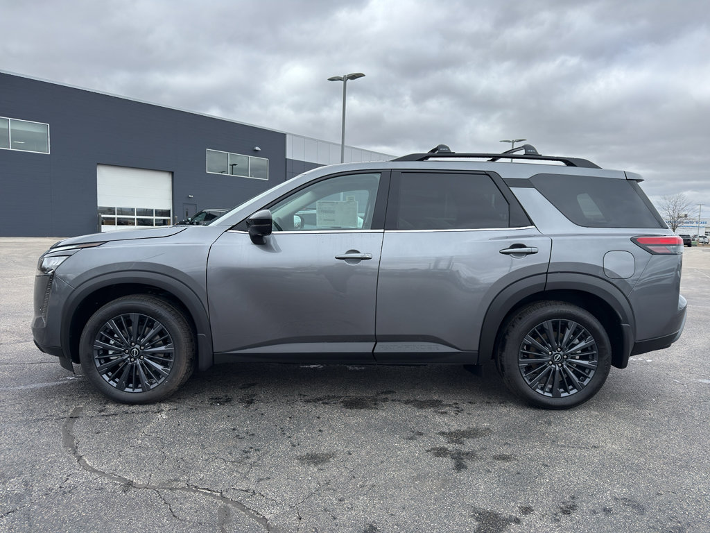 New 2026 Nissan Pathfinder SL image 6
