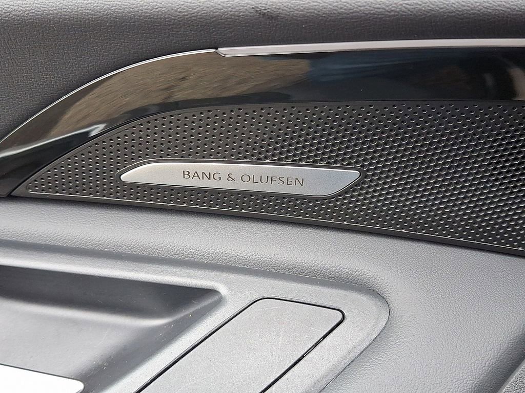 Used 2025 Audi Q5 Premium Plus w/ Premium Plus image 26