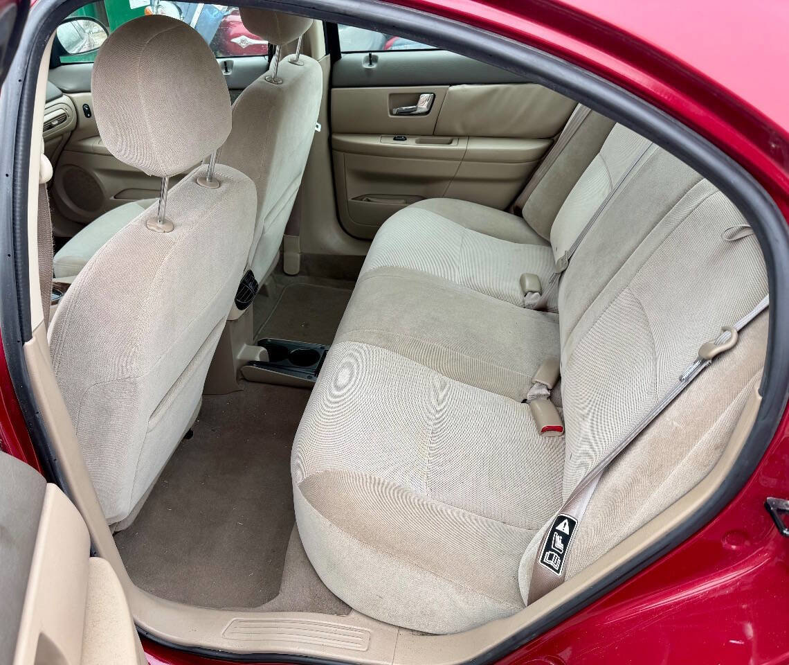 Used 2002 Mercury Sable GS image 16