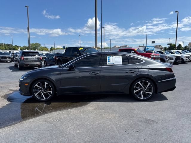 Used 2021 Hyundai Sonata SEL Plus w/ Tech Package FWD image 6