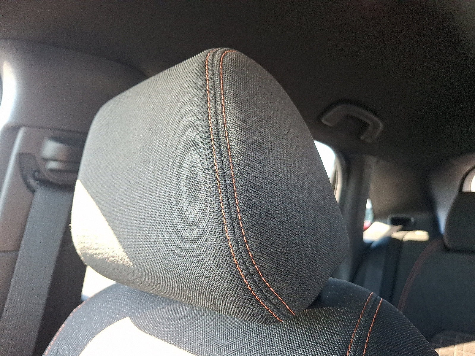 Used 2025 Honda HR-V Sport image 13