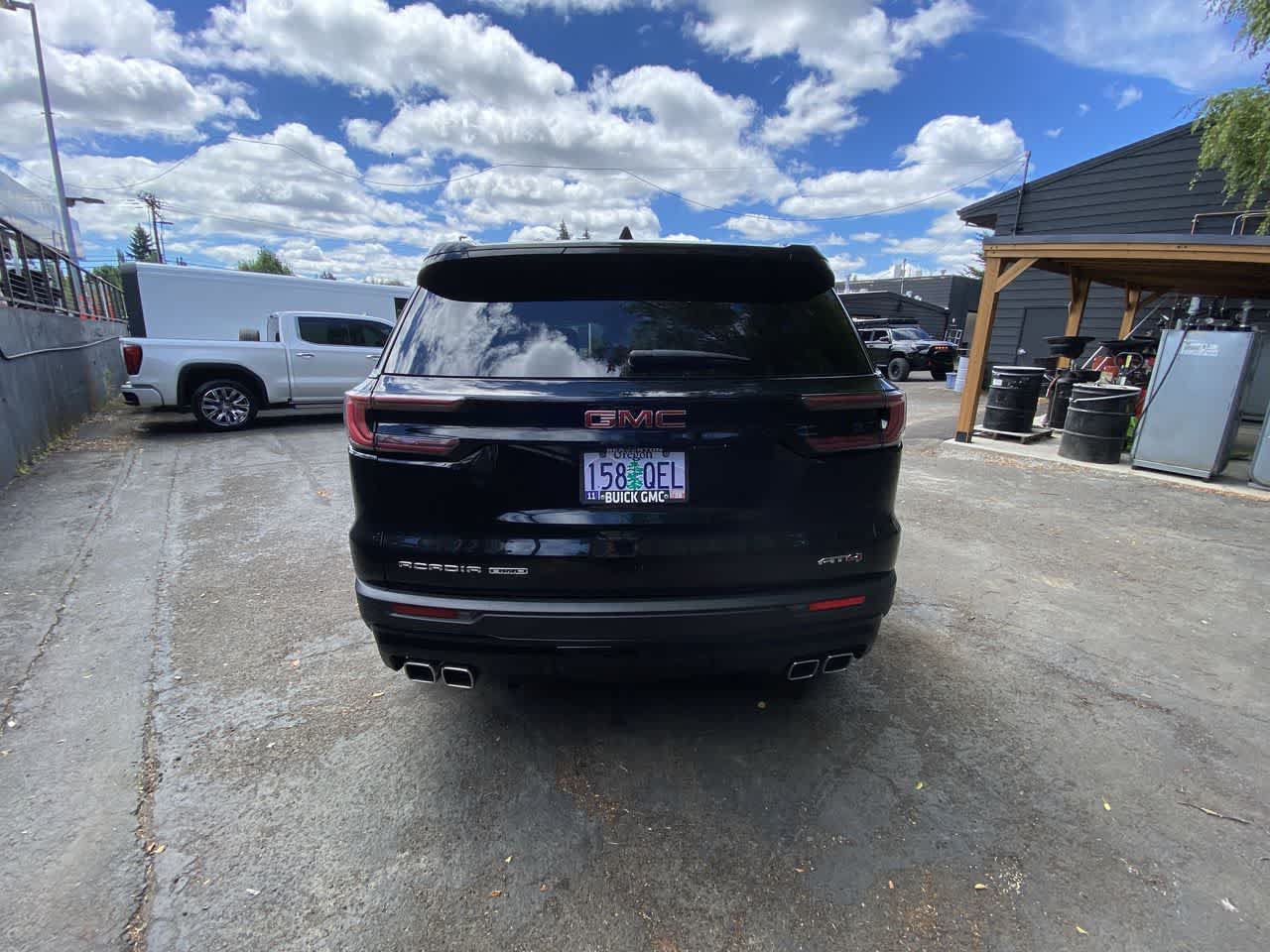 Used 2025 GMC Acadia AT4 w/ LPO, Floor Liner Package AWD/4WD image 5