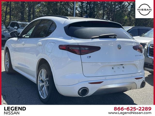 Used 2020 Alfa Romeo Stelvio Ti Sport w/ Quick Order Package 22S Sport AWD/4WD image 7