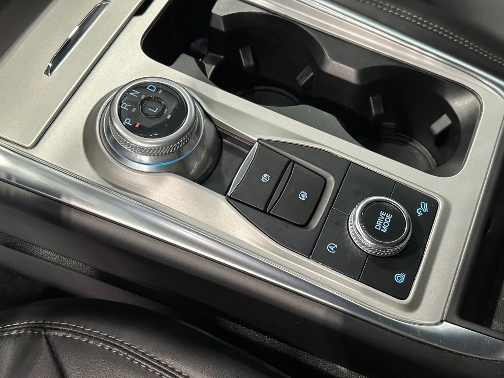 Used 2023 Ford Explorer XLT w/ Equipment Group 202A image 24