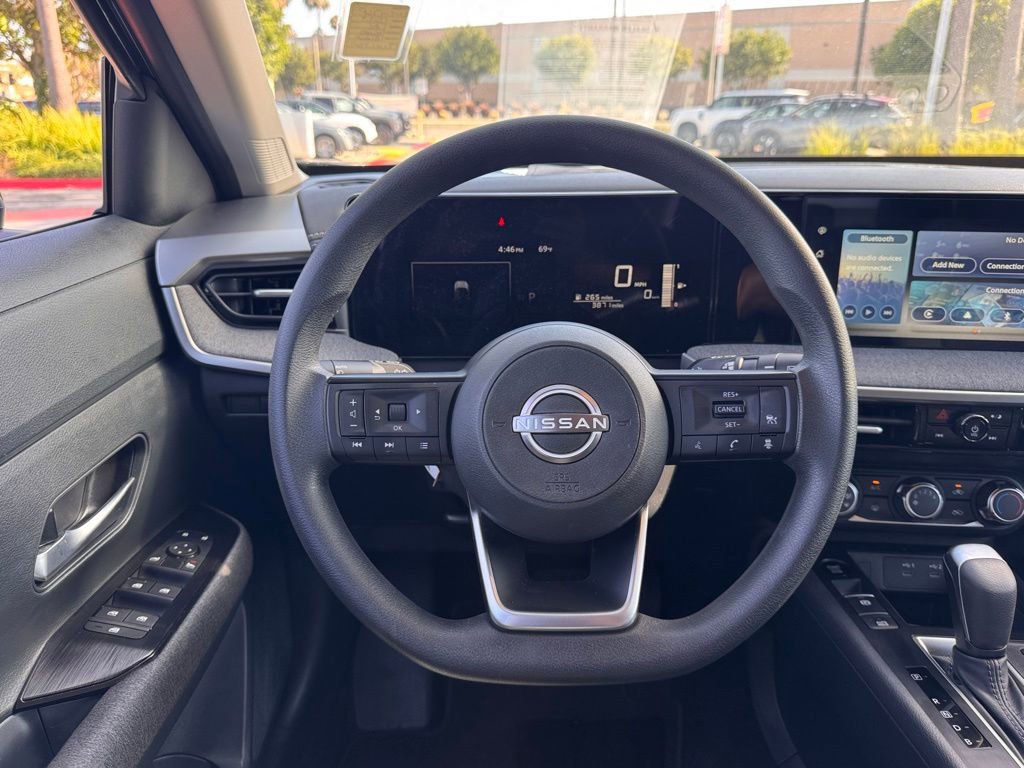 Certified 2025 Nissan Kicks SV FWD image 15