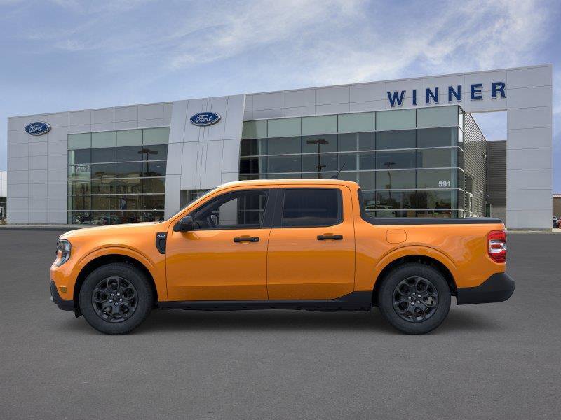 New 2026 Ford Maverick XLT w/ XLT Luxury Package FWD image 3