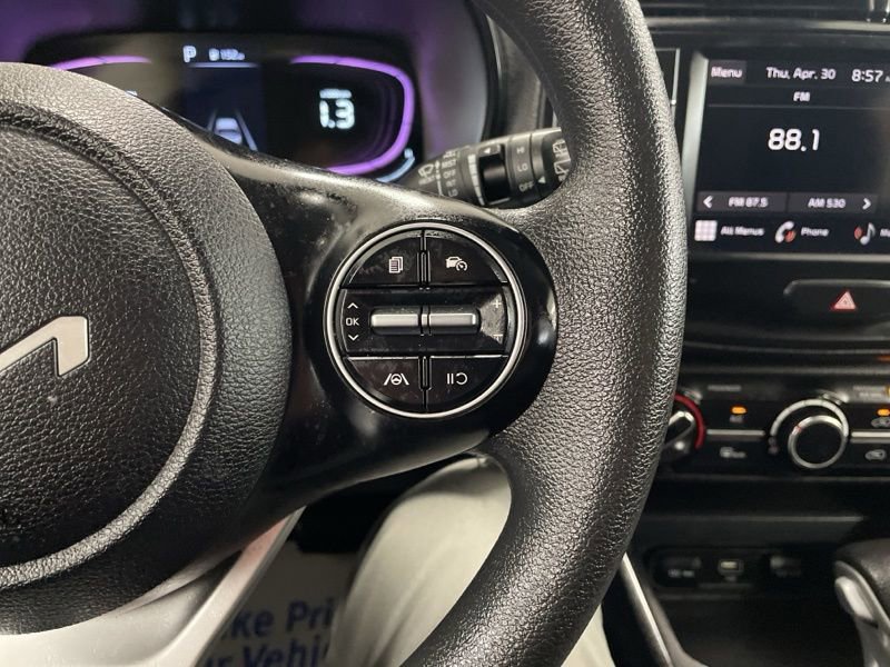 Certified 2023 Kia Soul LX w/ LX Technology Package FWD image 23