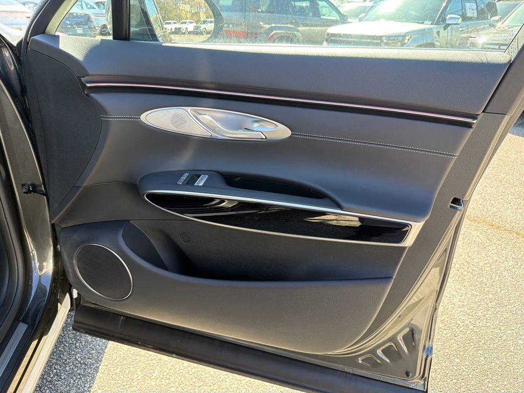 New 2026 Genesis GV70 2.5T image 14