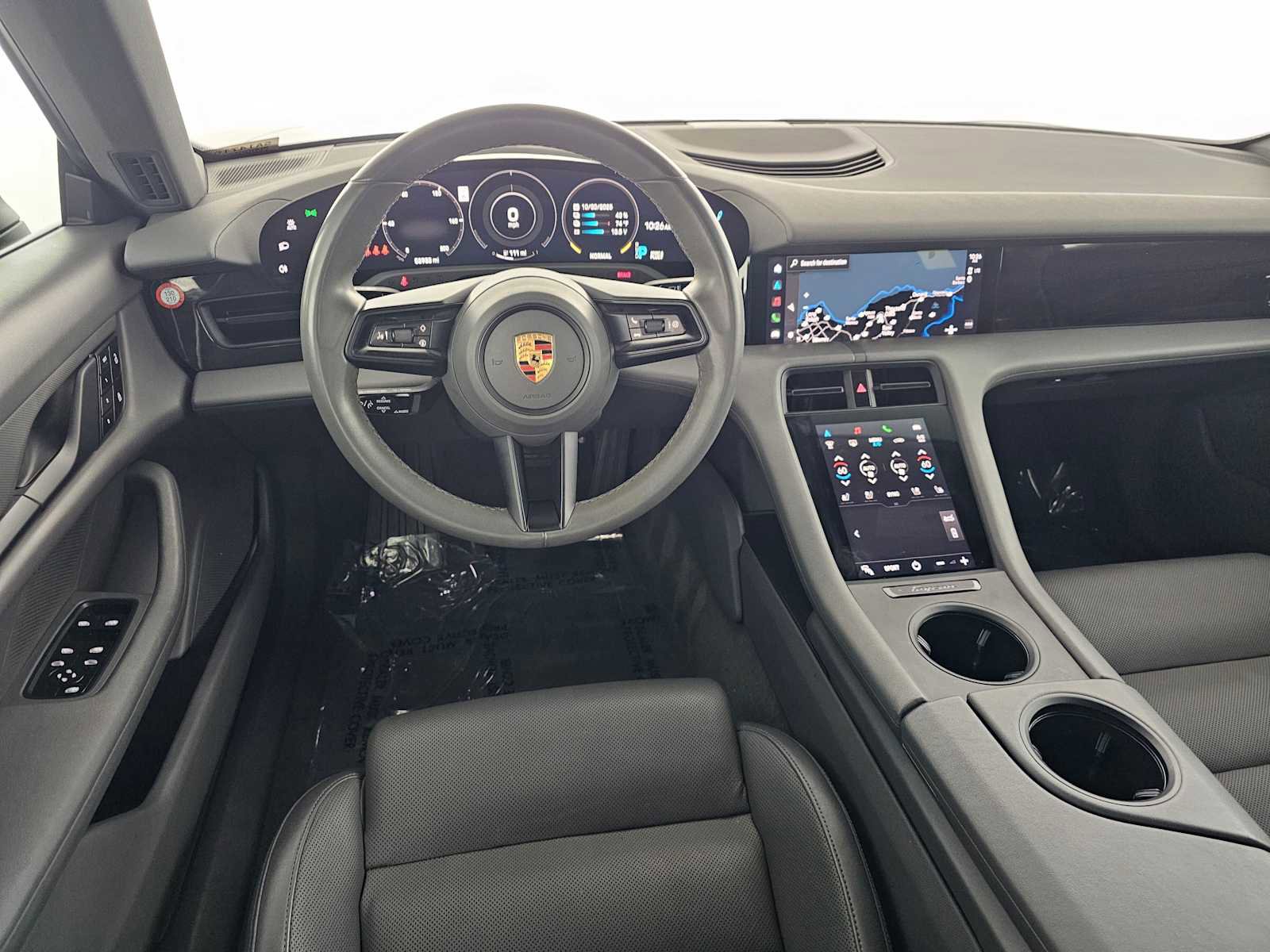 Used 2021 Porsche Taycan image 18