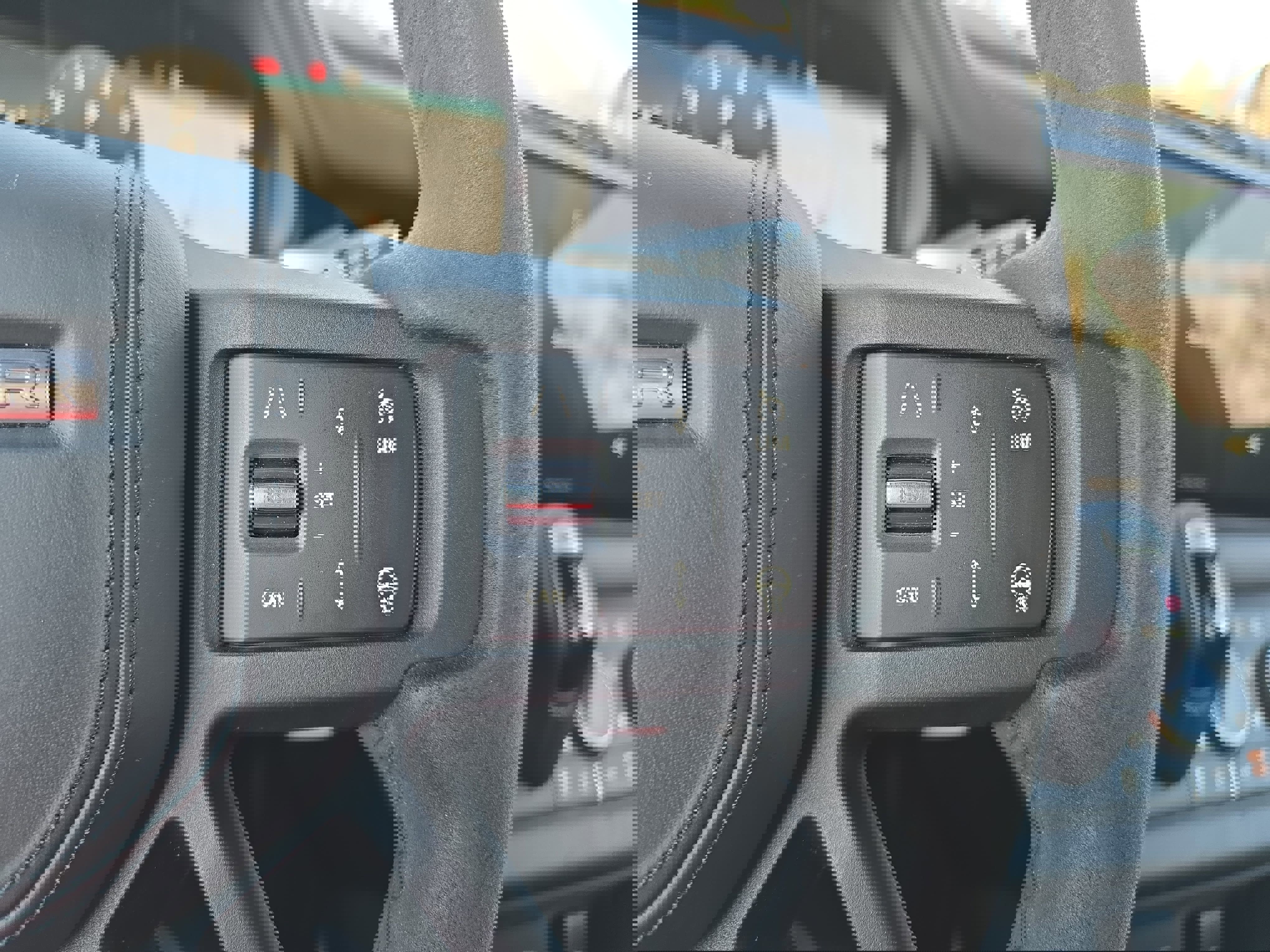 Certified 2024 Land Rover Defender 110 V8 image 17