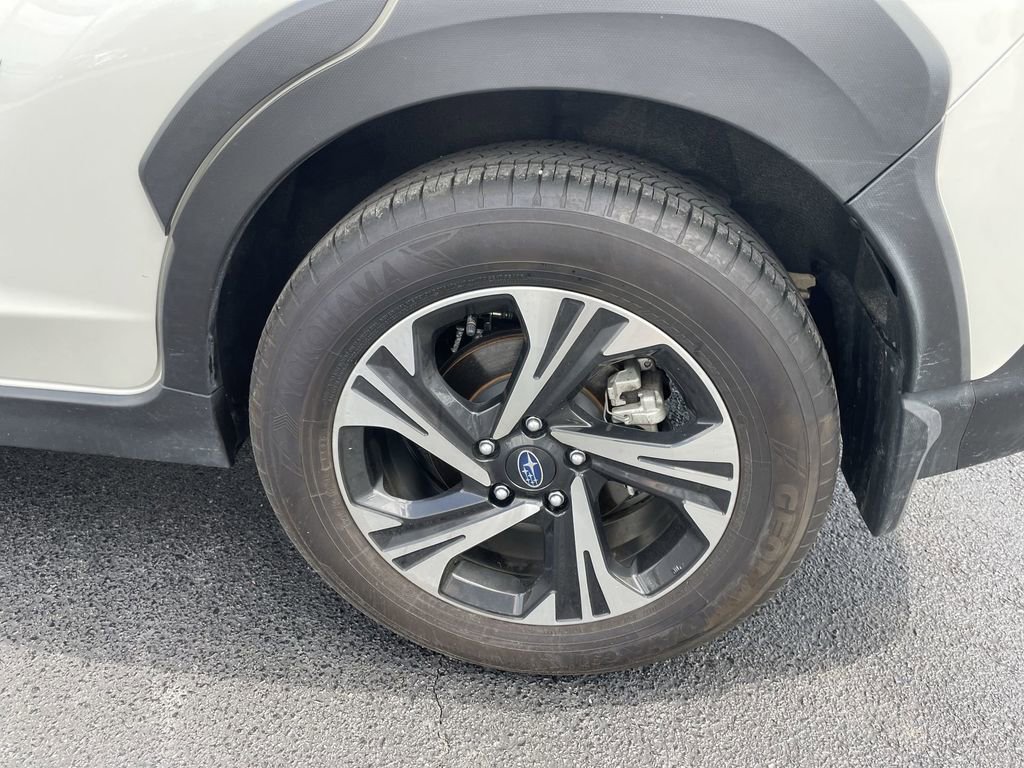 Certified 2025 Subaru Crosstrek 2.0i Premium image 8