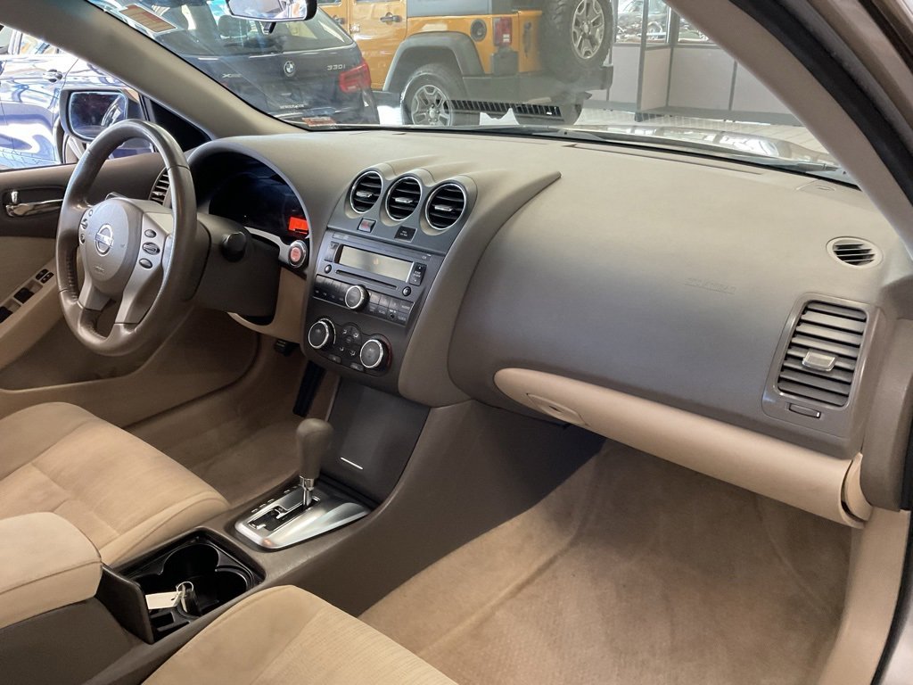 Used 2012 Nissan Altima 2.5 S w/ Special Edition Pkg image 16