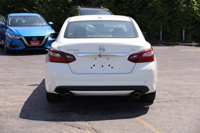 Used 2018 Nissan Altima 2.5 SV FWD image 6
