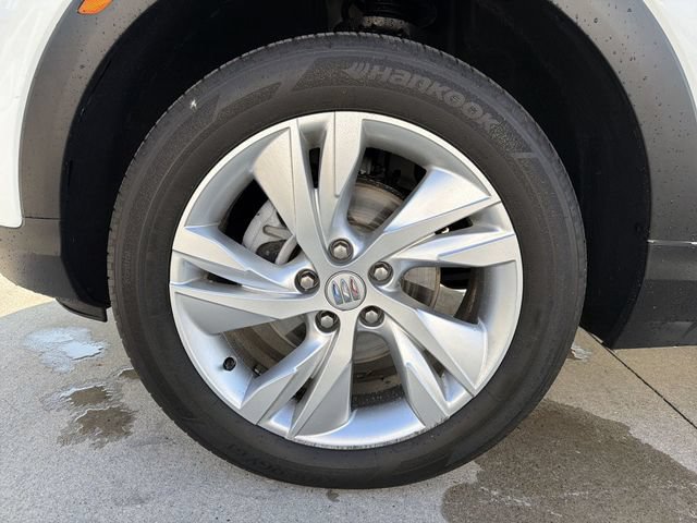 Used 2025 Buick Encore GX Preferred AWD/4WD image 12