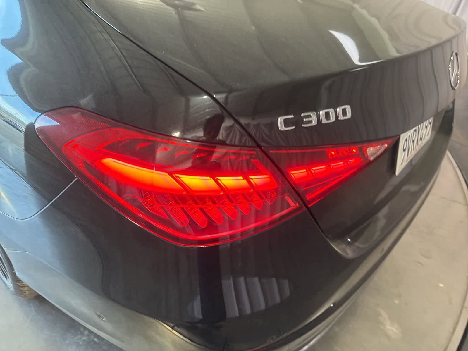 Used 2022 Mercedes-Benz C 300 Sedan image 11