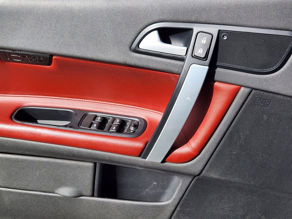 Used 2012 Volvo C70 T5 image 13