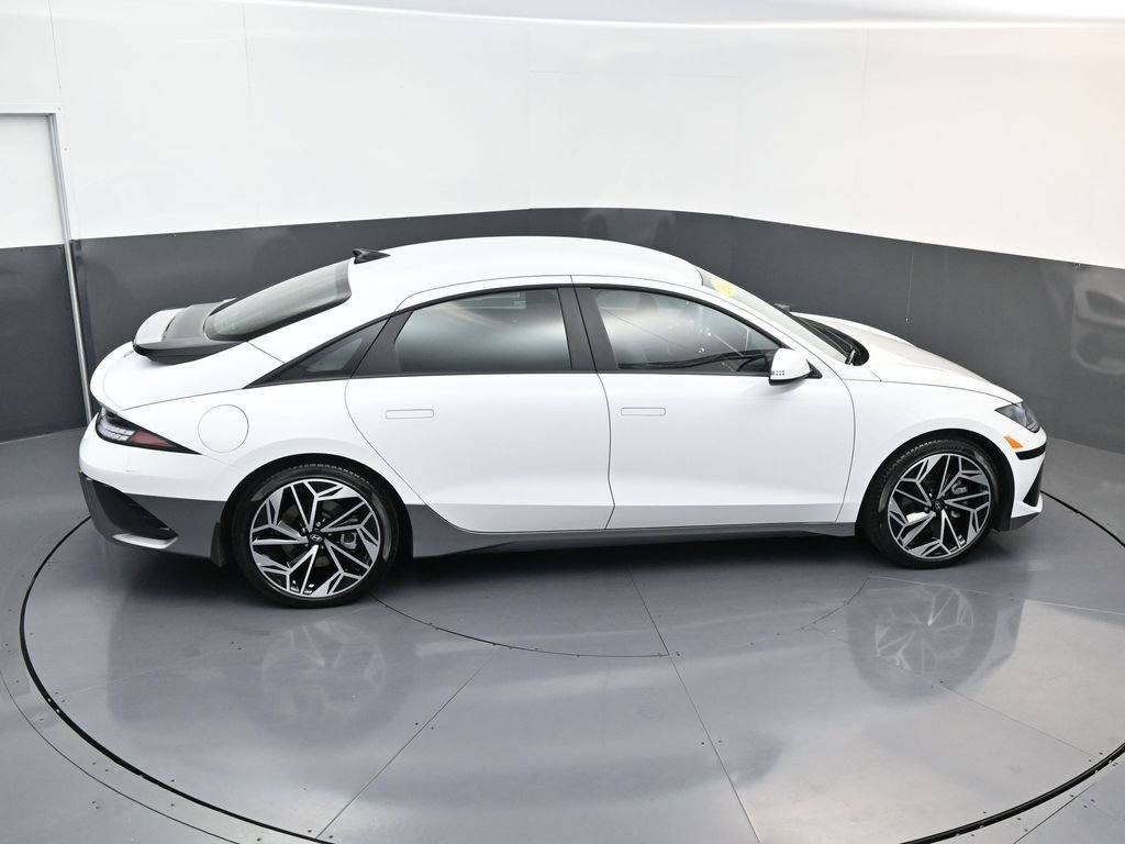 Used 2024 Hyundai Ioniq 6 SEL image 15