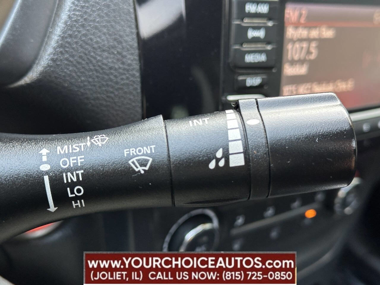 Used 2017 Nissan Sentra SV w/ Style Package image 31