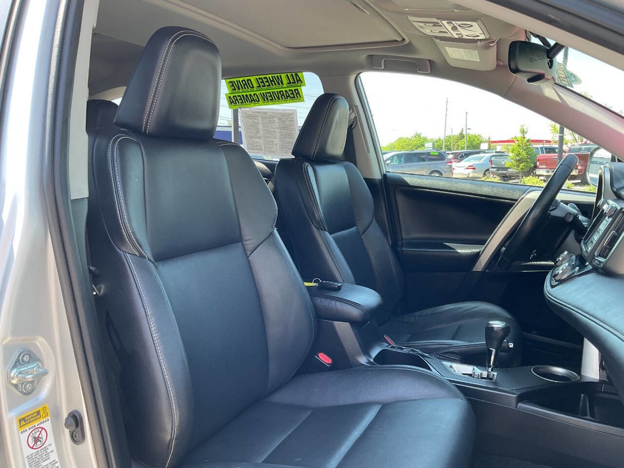 Used 2014 Toyota RAV4 Limited w/ Technology Package AWD/4WD image 44