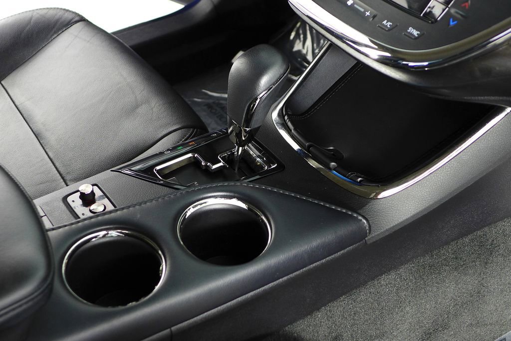 Used 2018 Toyota Avalon XLE w/ Preferred Accessory Package image 15