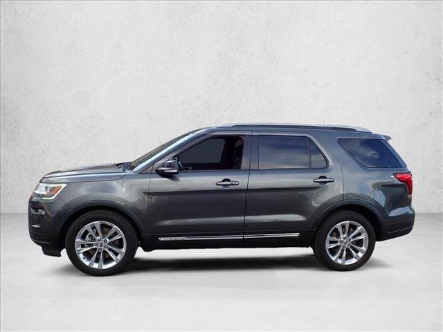 Used 2018 Ford Explorer XLT w/ Equipment Group 202A FWD image 7