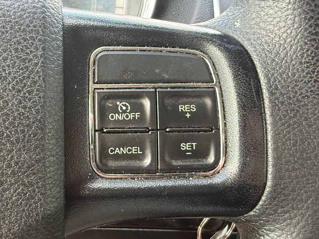 Used 2019 Dodge Grand Caravan SE FWD image 17