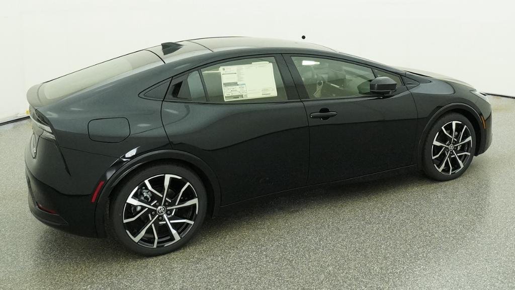 New 2026 Toyota Prius Plug-In Hybrid FWD image 45