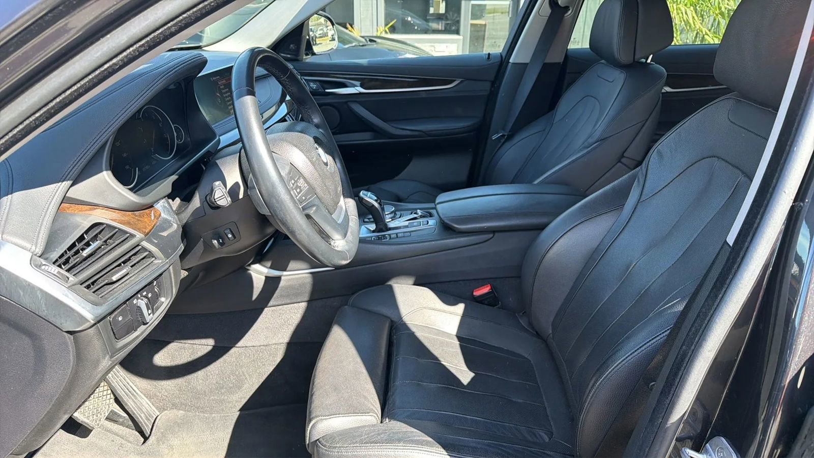 Used 2015 BMW X6 sDrive35i RWD image 9