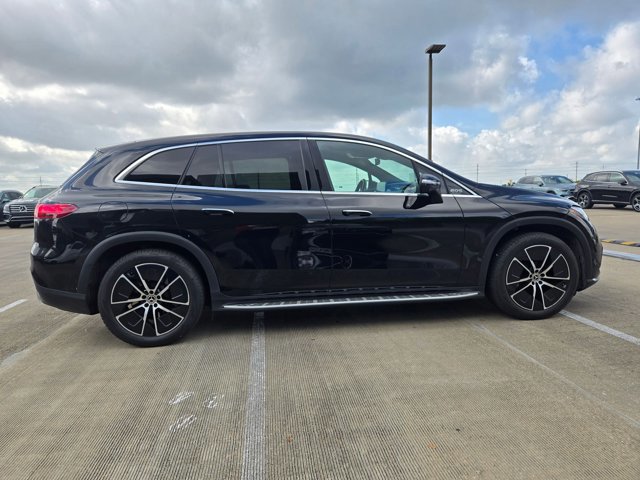 Used 2023 Mercedes-Benz EQS 450+ SUV image 3