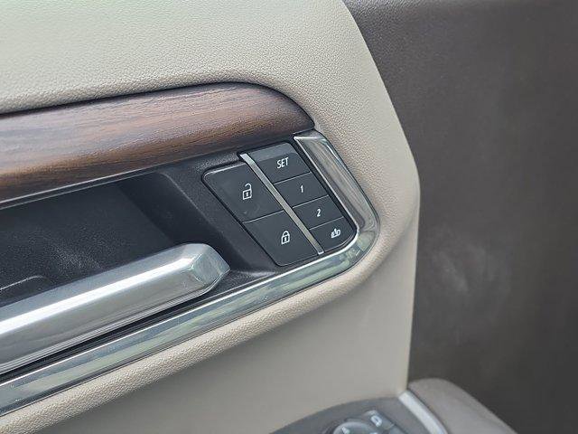Used 2025 GMC Sierra 1500 SLT w/ SLT Premium Plus Package image 18