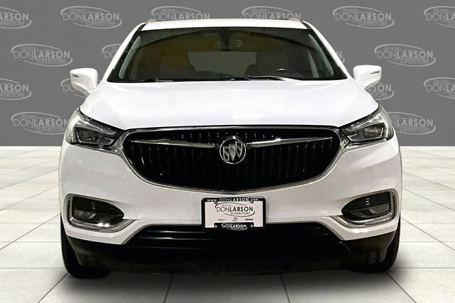 Used 2018 Buick Enclave Essence w/ Trailering Package image 2