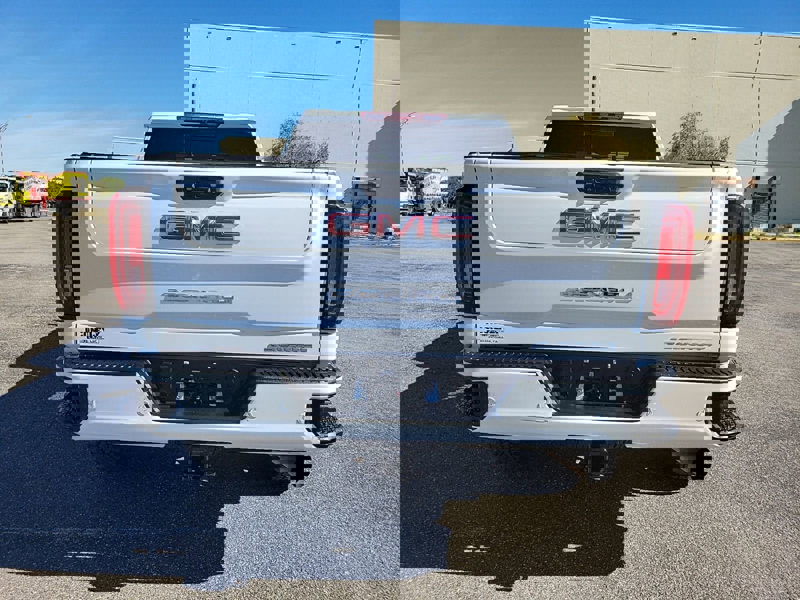 Used 2023 GMC Sierra 2500 Denali image 7