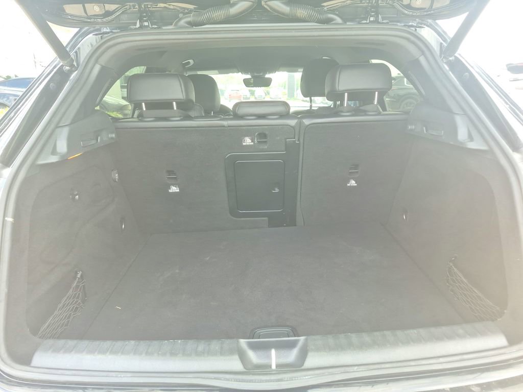 Used 2016 Mercedes-Benz GLA 250 4MATIC image 32