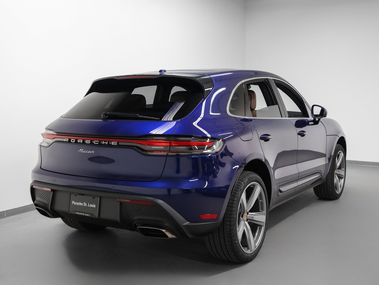 New 2026 Porsche Macan image 12