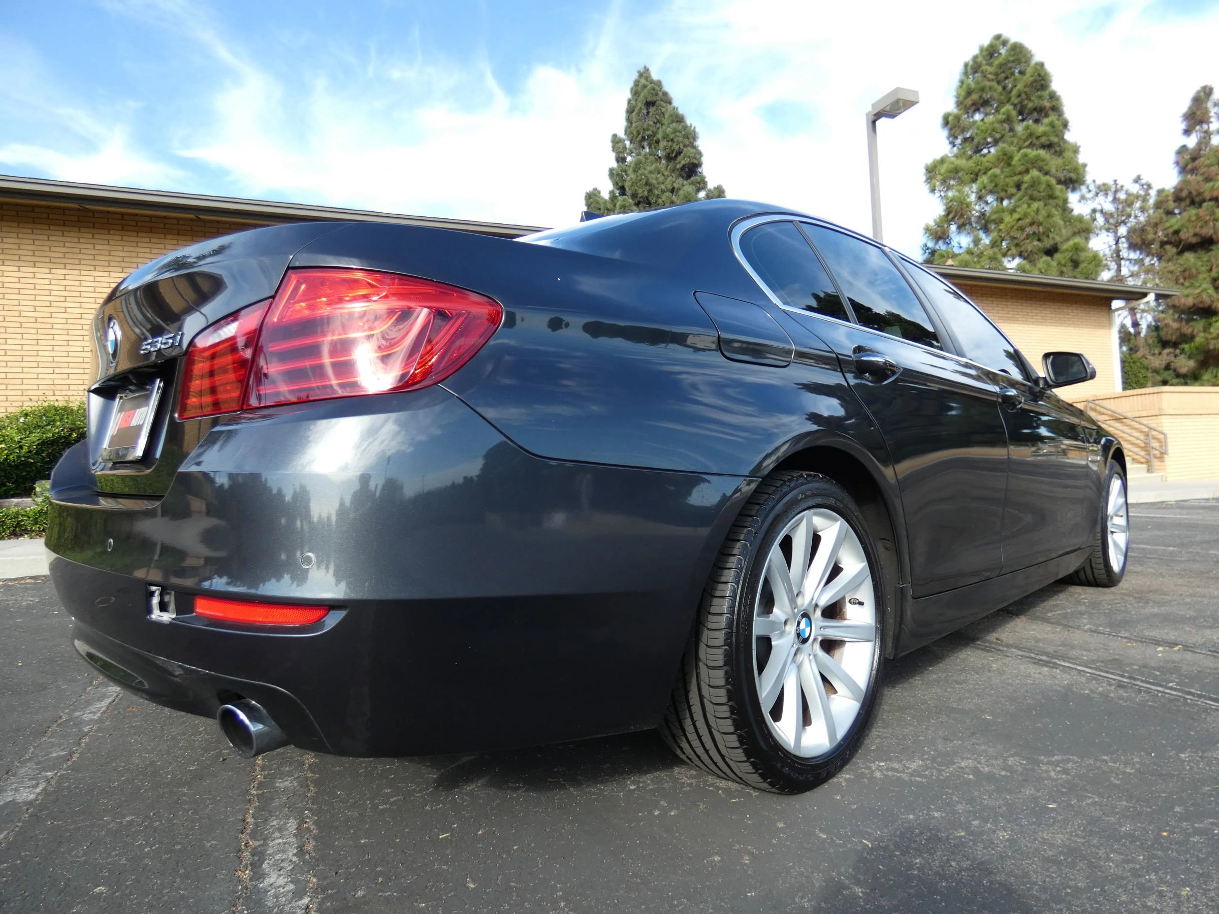 Used 2015 BMW 535i Sedan image 9