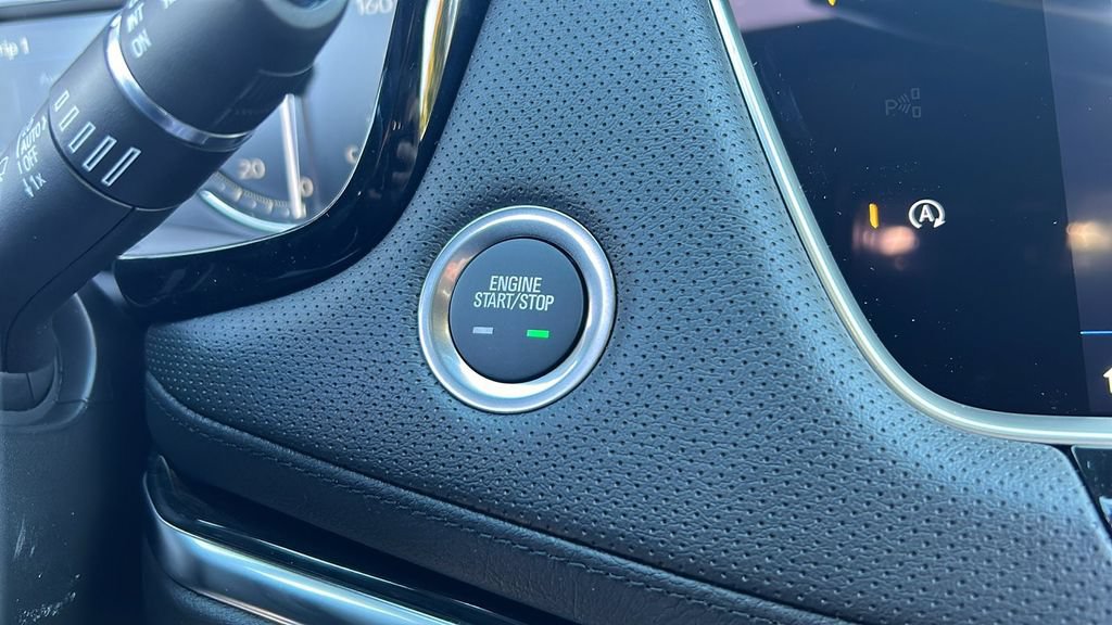 New 2025 Cadillac XT5 Premium Luxury FWD image 31