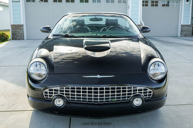 Used 2002 Ford Thunderbird RWD image 13