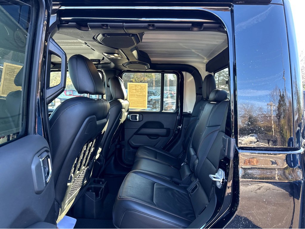 Certified 2022 Jeep Gladiator Mojave w/ LED Lighting Group image 10