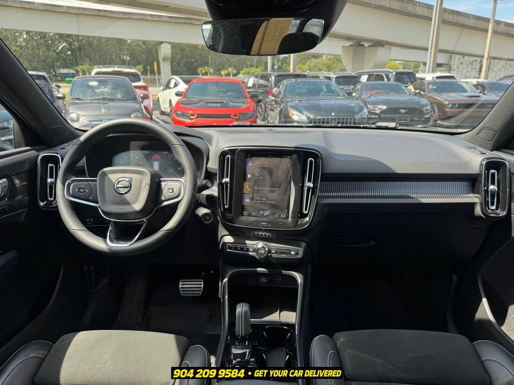 Used 2022 Volvo XC40 T5 R-Design w/ Climate Package AWD/4WD image 38