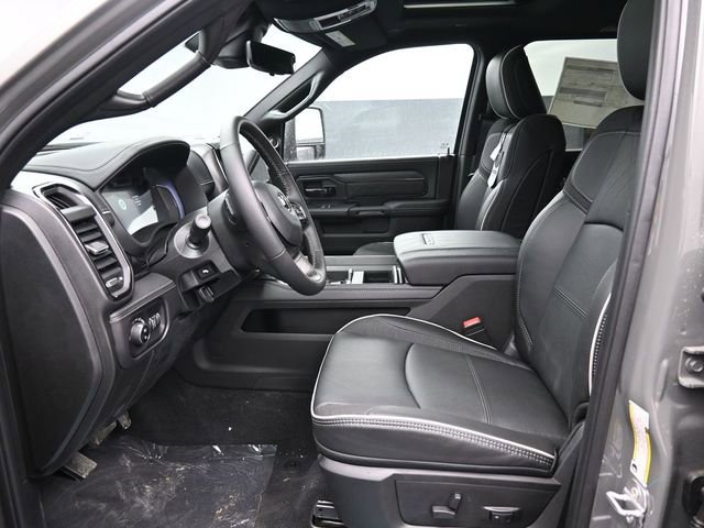New 2026 RAM 3500 Limited AWD/4WD image 19