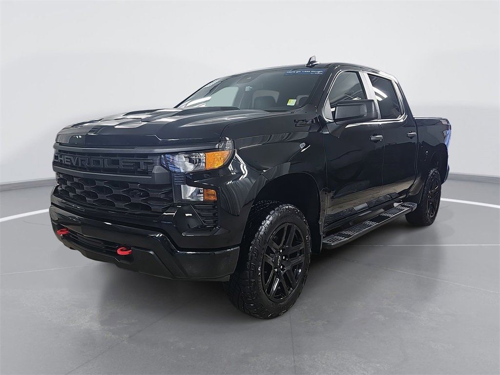 Certified 2023 Chevrolet Silverado 1500 Custom Trail Boss w/ LPO, Dark Essentials Package image 9