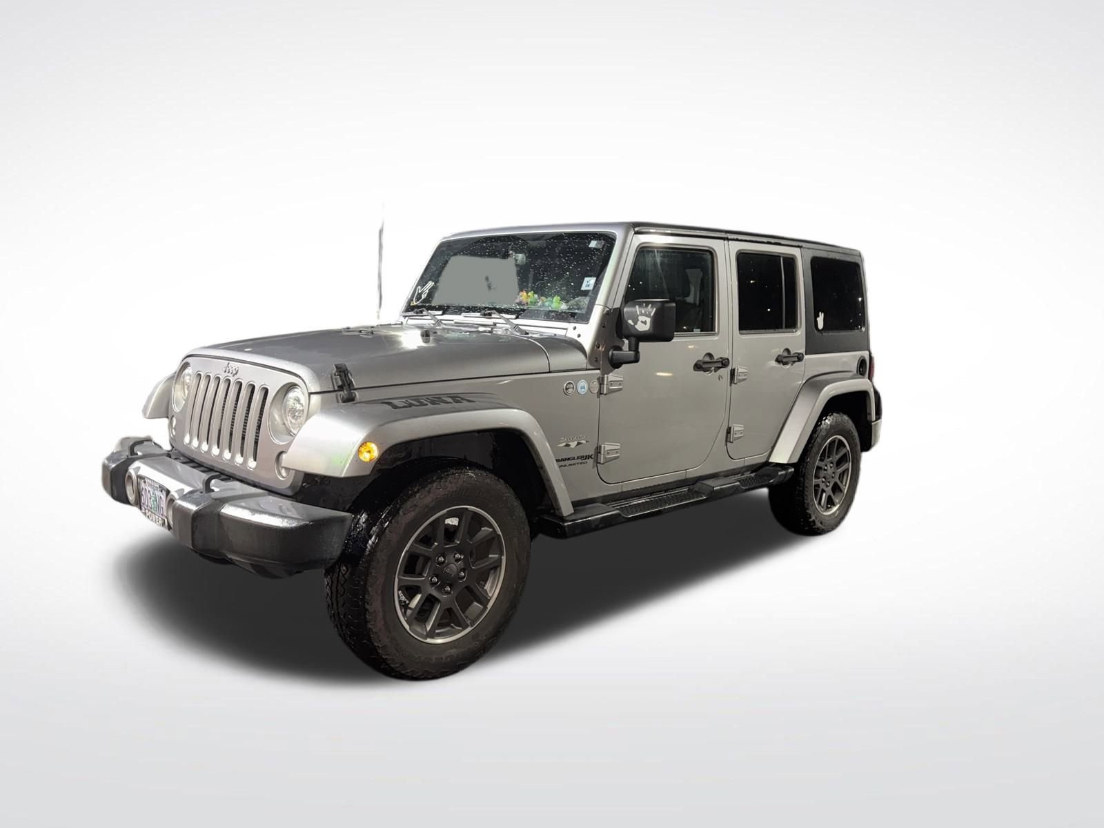 Used 2018 Jeep Wrangler Unlimited Sahara image 2