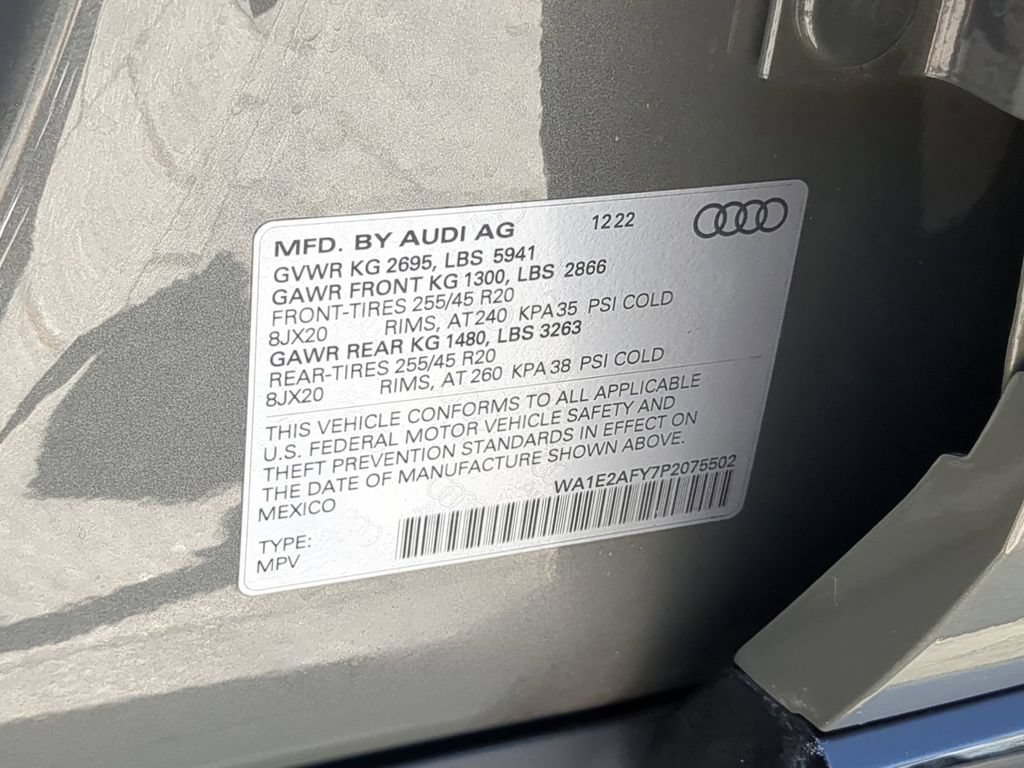 Used 2023 Audi Q5 e Premium Plus w/ Premium Plus Package AWD/4WD image 36