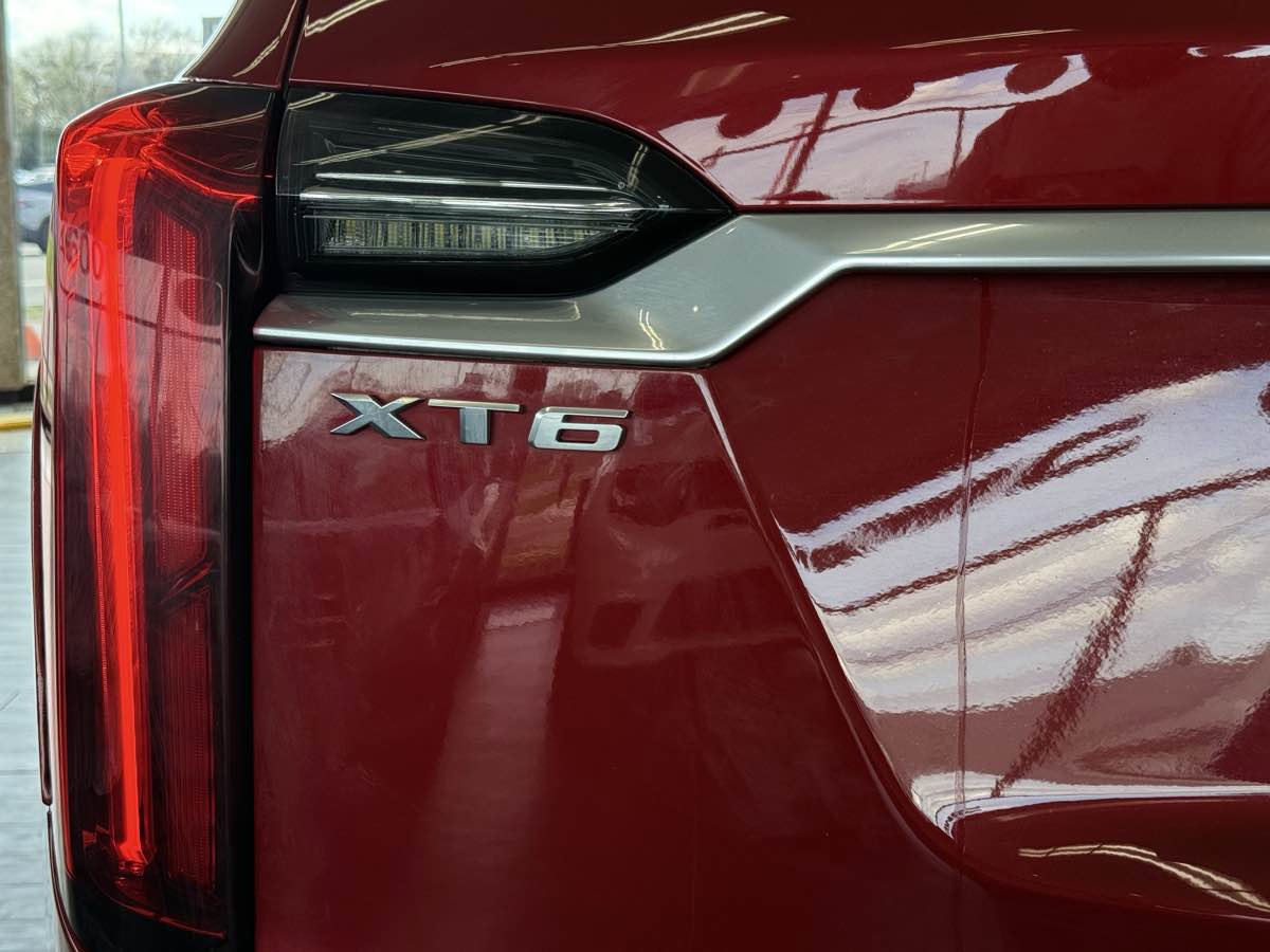 Used 2020 Cadillac XT6 Sport AWD/4WD image 13