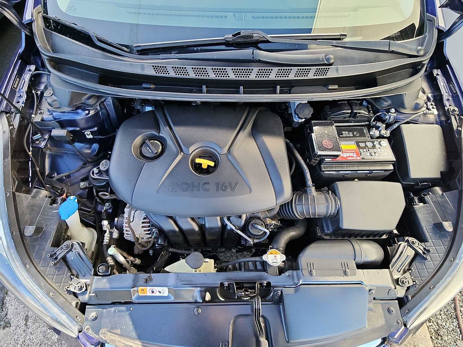 Used 2013 Hyundai Elantra GLS image 11