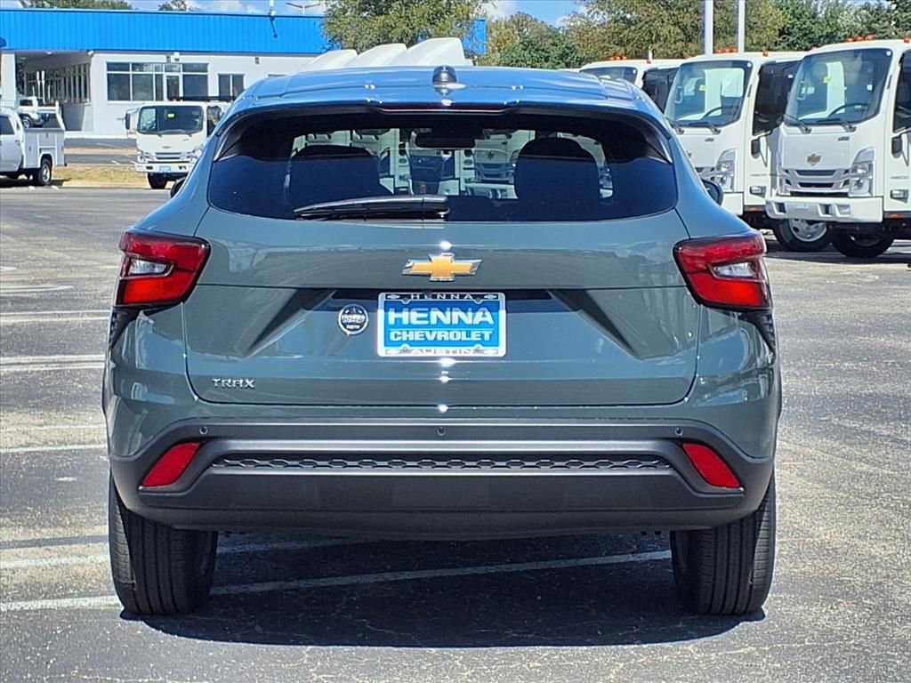 New 2026 Chevrolet Trax LS w/ LS Convenience Package image 5
