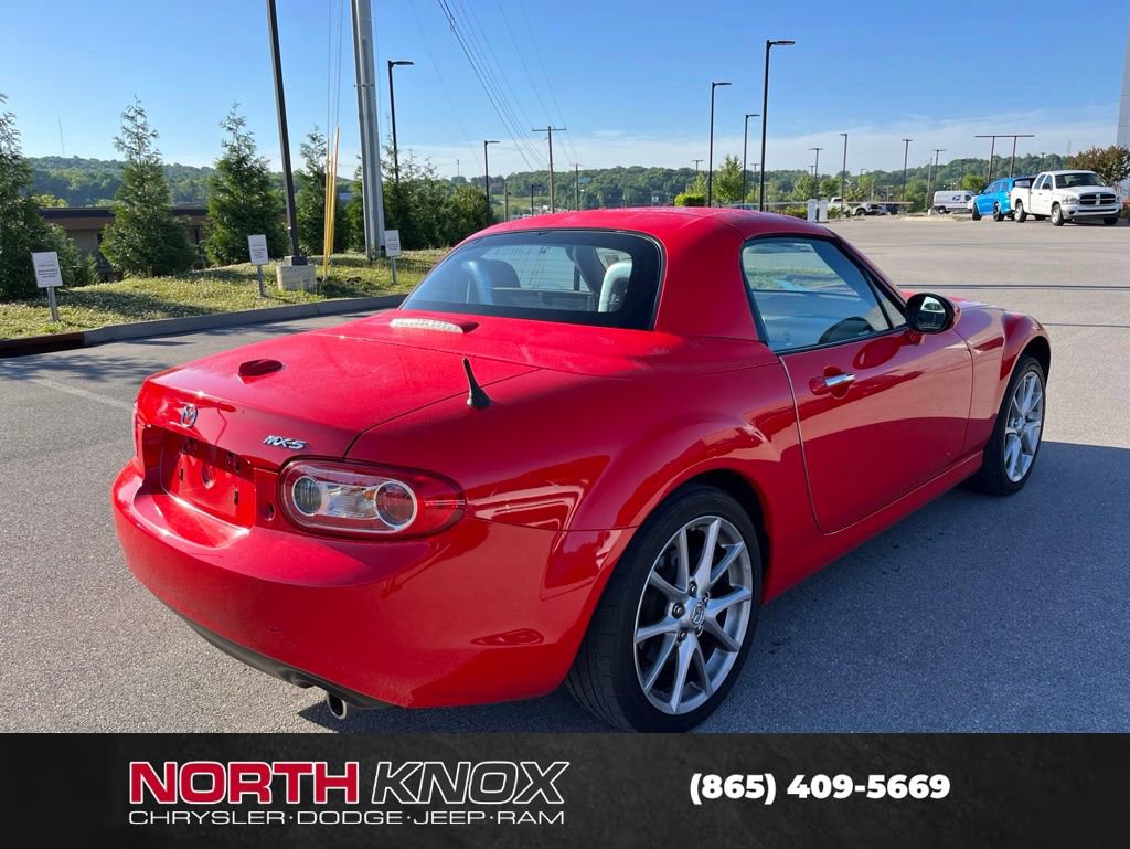 Used 2011 MAZDA MX-5 Miata Grand Touring w/ Premium Pkg RWD image 7
