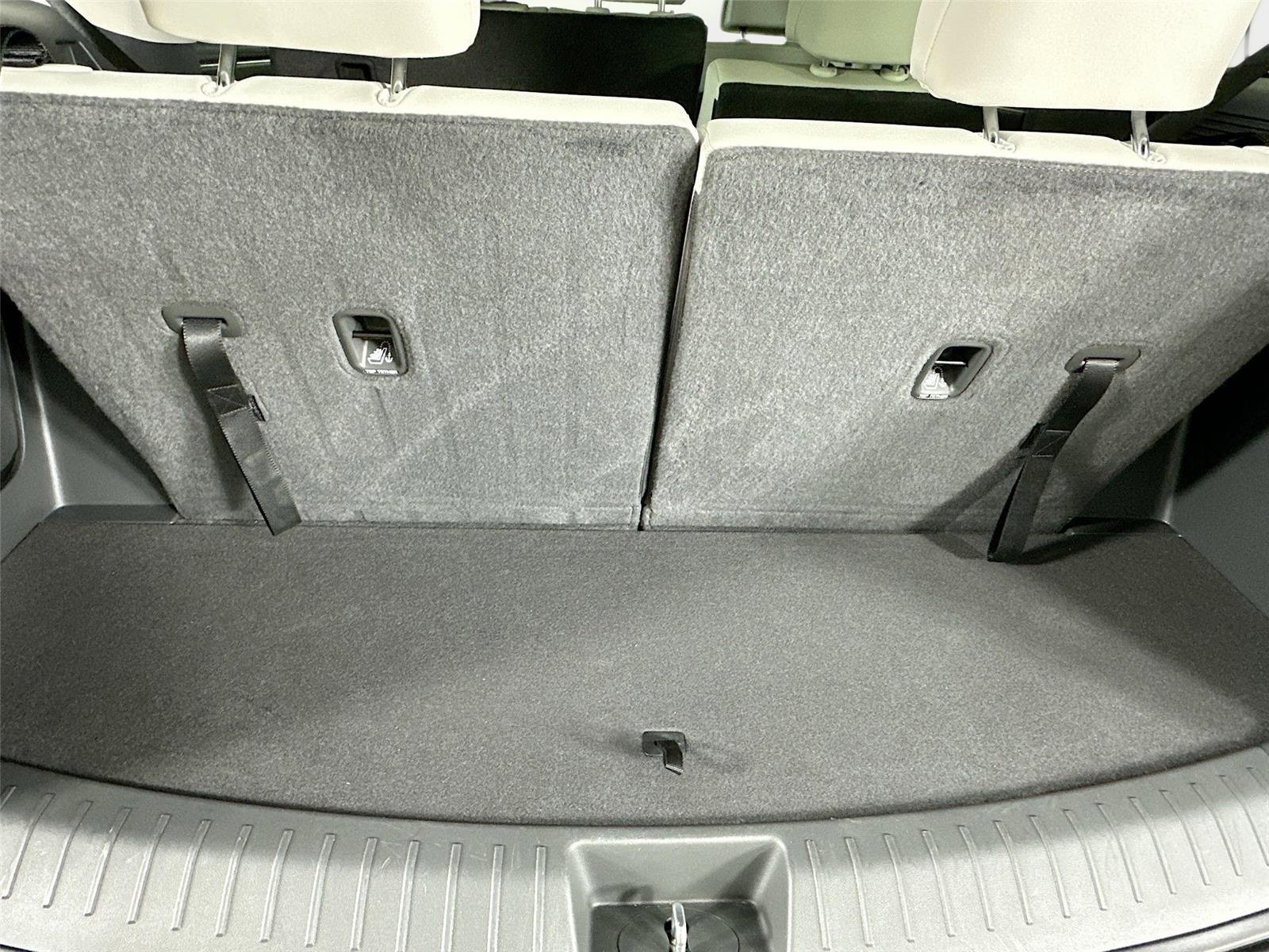 Used 2025 Hyundai Santa Fe SEL image 39